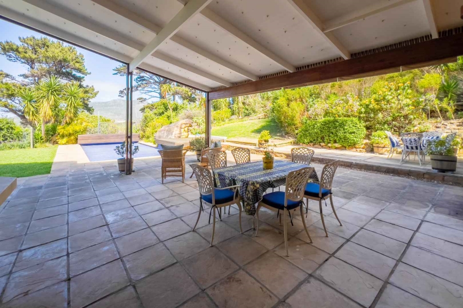 6 Bedroom Property for Sale in Kenrock Country Estate Western Cape